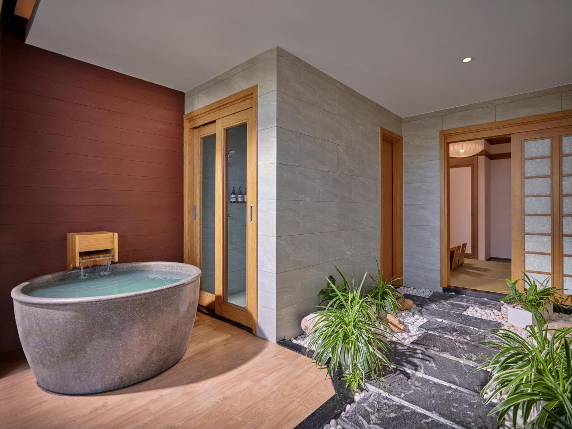 Kobi Onsen Resort Hue Zewnętrze zdjęcie