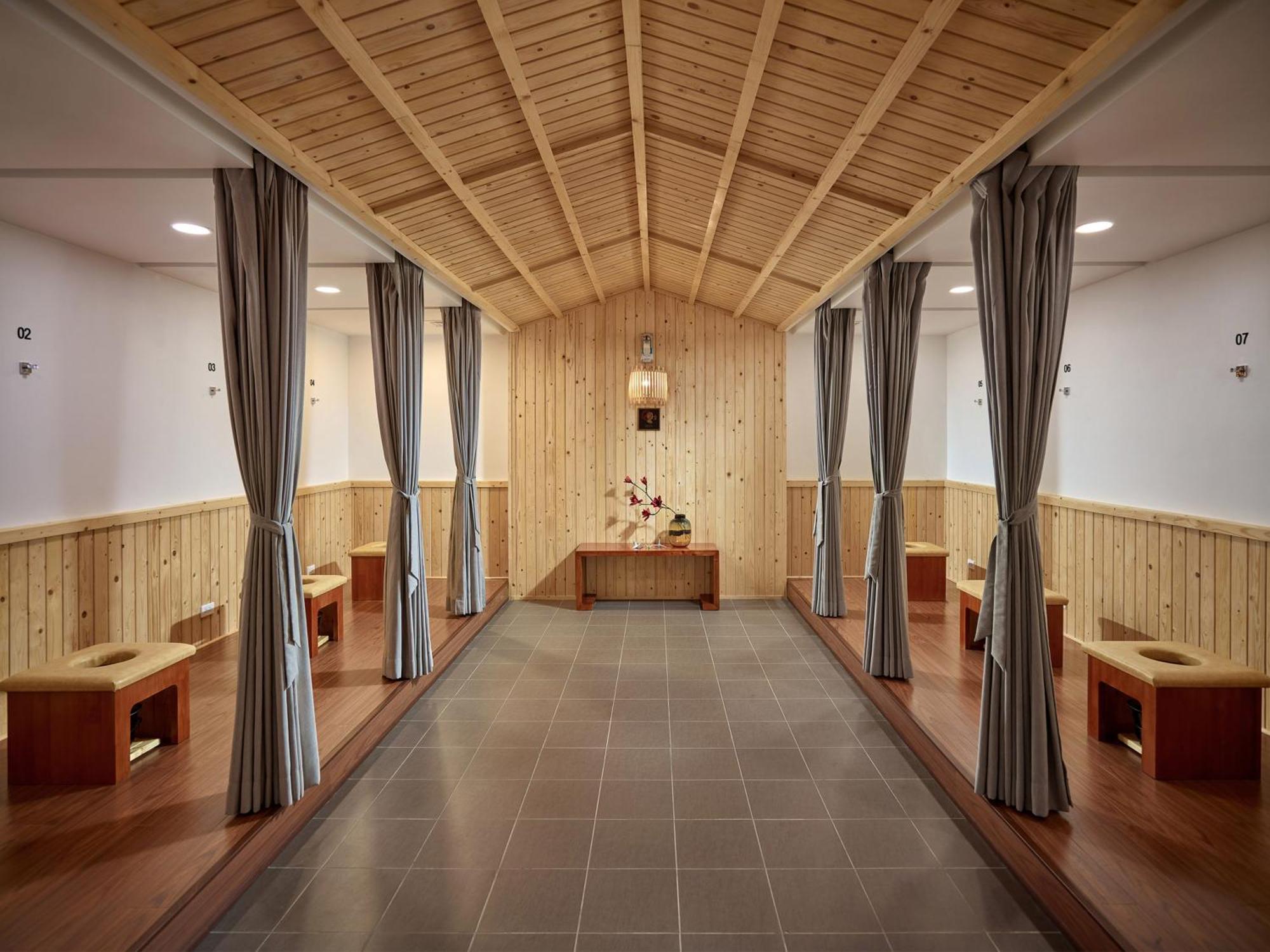 Kobi Onsen Resort Hue Zewnętrze zdjęcie